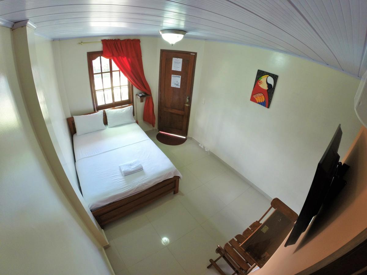 Hostal La Esperanza Leticia Luaran gambar