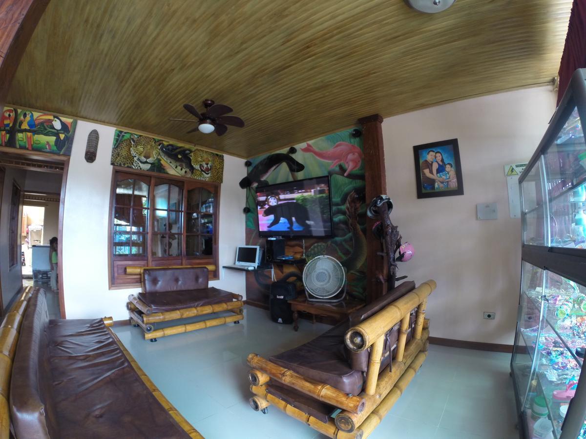 Hostal La Esperanza Leticia Luaran gambar